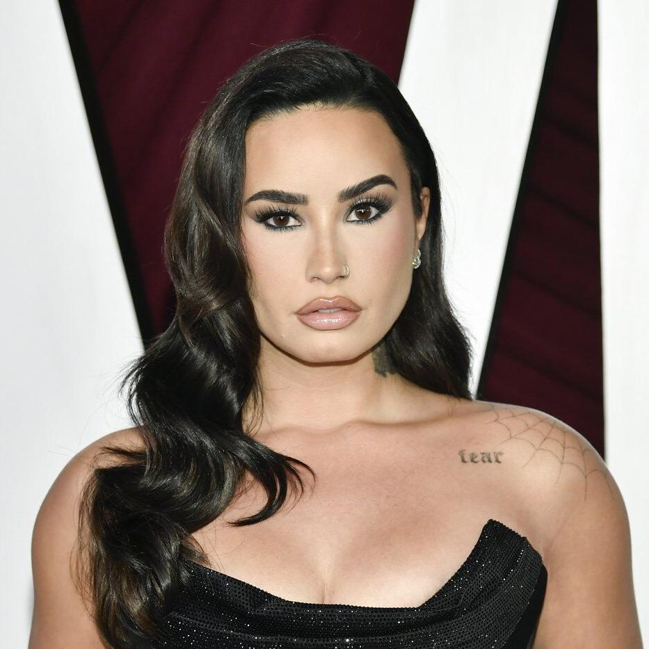 Demi Lovato marries singer-songwriter Jordan 'Jutes' Lutes in California